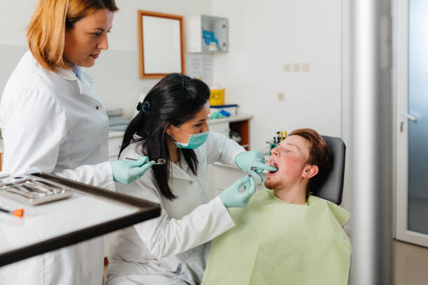 Best Broken or Cracked Tooth Emergency Dentist in East Hazel Crest, IL